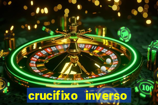 crucifixo inverso com halteres